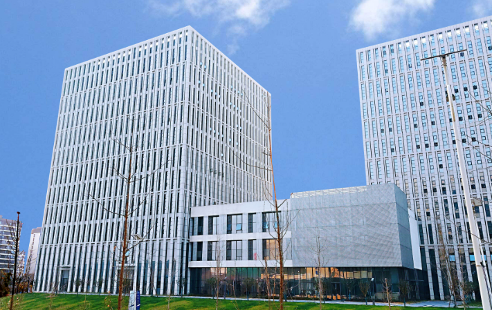 工程履约保函在建筑项目中的应用场景及风险管控要点解析